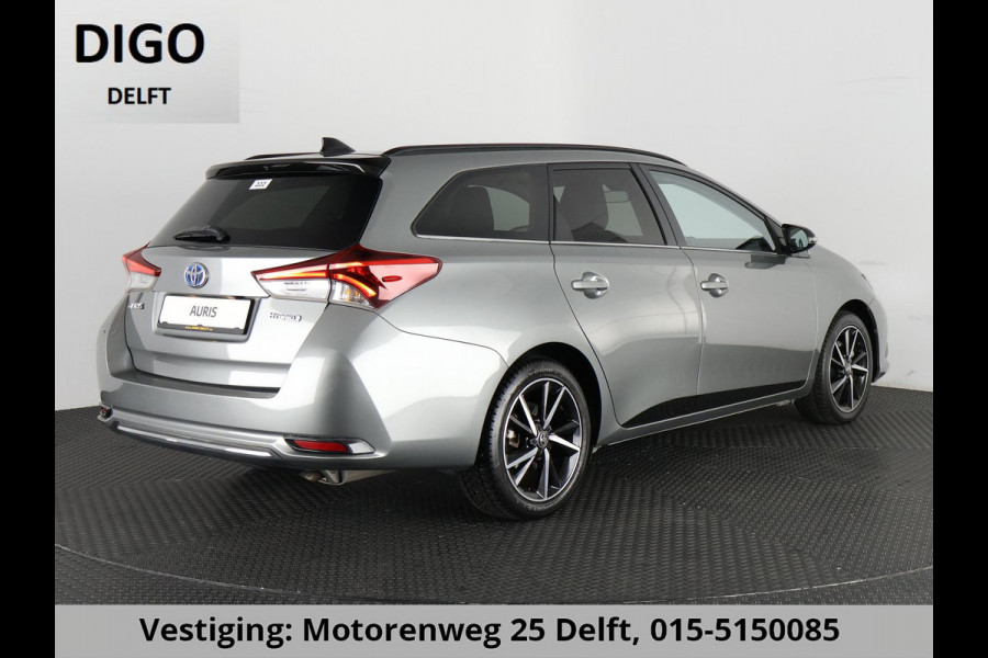 Toyota Auris Touring Sports 1.8 HYBRID DYNAMIC ULTIMATE AUTOM.GARANTIE 3-2027 CLIMA.CRUISE.BLACKLINE .
