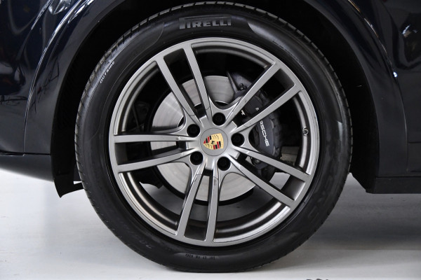 Porsche Cayenne Coupé 3.0 E-Hybrid *Glazendak*Elektischetrekhaak*Bose*