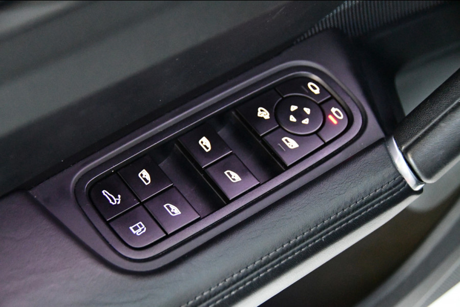 Porsche Cayenne Coupé 3.0 E-Hybrid *Glazendak*Elektischetrekhaak*Bose*