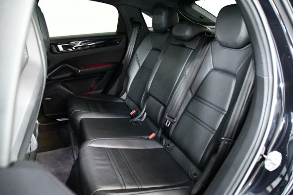 Porsche Cayenne Coupé 3.0 E-Hybrid *Glazendak*Elektischetrekhaak*Bose*