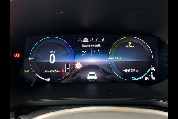 Renault Captur 1.6 E-Tech Plug-in Hybrid 160pk Edition One Groot 9,3 inch Navi, 18 inch, Bose, 360 camera, stoelverwarming, 100% dealer onderhouden!