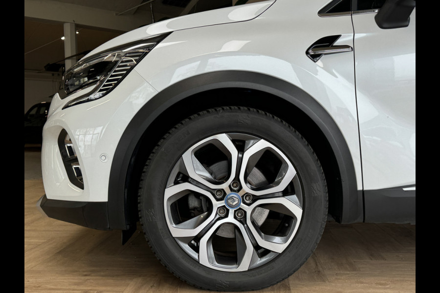 Renault Captur 1.6 E-Tech Plug-in Hybrid 160pk Edition One Groot 9,3 inch Navi, 18 inch, Bose, 360 camera, stoelverwarming, 100% dealer onderhouden!