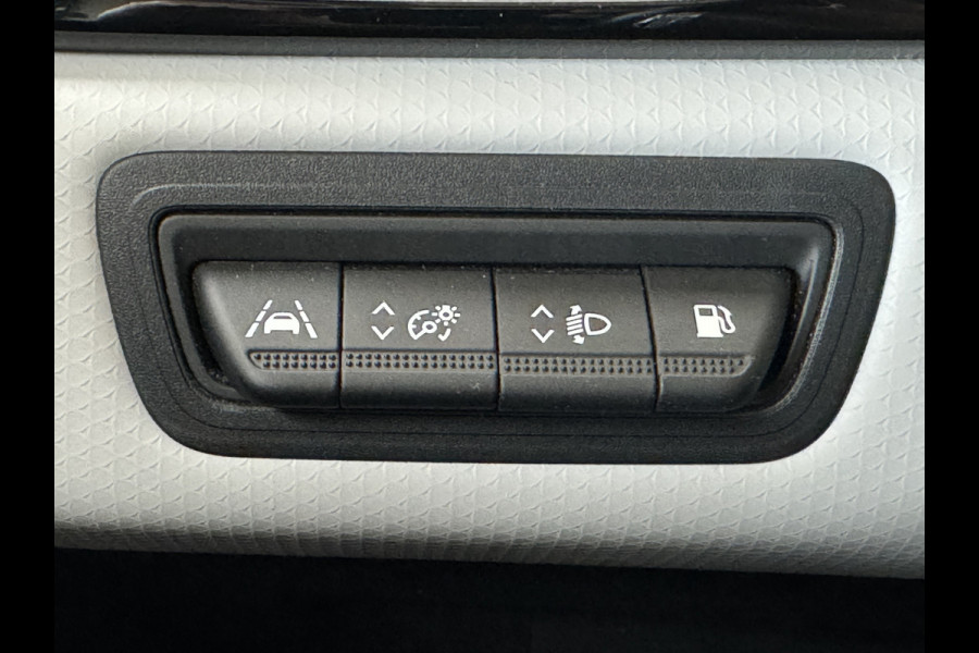 Renault Captur 1.6 E-Tech Plug-in Hybrid 160pk Edition One Groot 9,3 inch Navi, 18 inch, Bose, 360 camera, stoelverwarming, 100% dealer onderhouden!
