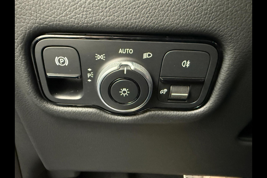 Mercedes-Benz Eqv 300 L2 - 8-pers AMG Facelift - Inter. & Exterieur pakket - 360 - Elec. deuren - Vol Opties - Incl. Garantie