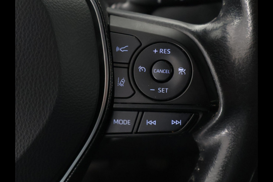 Toyota Corolla Touring Sports 1.8 HYBRID BUSINESS BI-TONE GARANTIE 10-2030! 1e EIG.CARPLAY NAVIGATIE .CAMERA.BIJNA 2021!