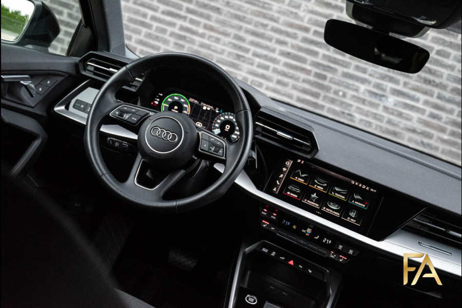 Audi A3 Sportback 40 TFSI e S Line MatrixLED|RSSeats|AdaptiveCruise|Sport