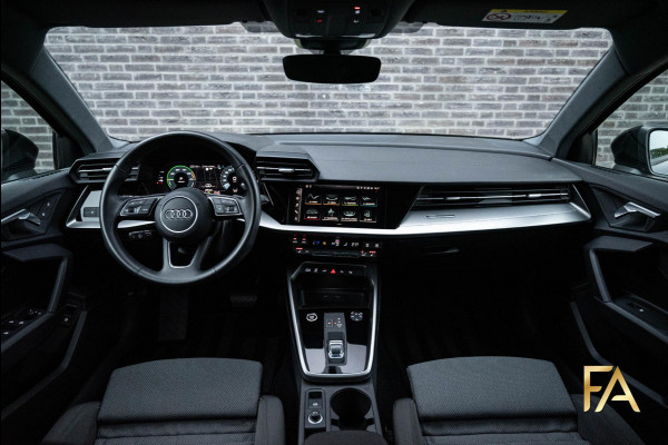 Audi A3 Sportback 40 TFSI e S Line MatrixLED|RSSeats|AdaptiveCruise|Sport