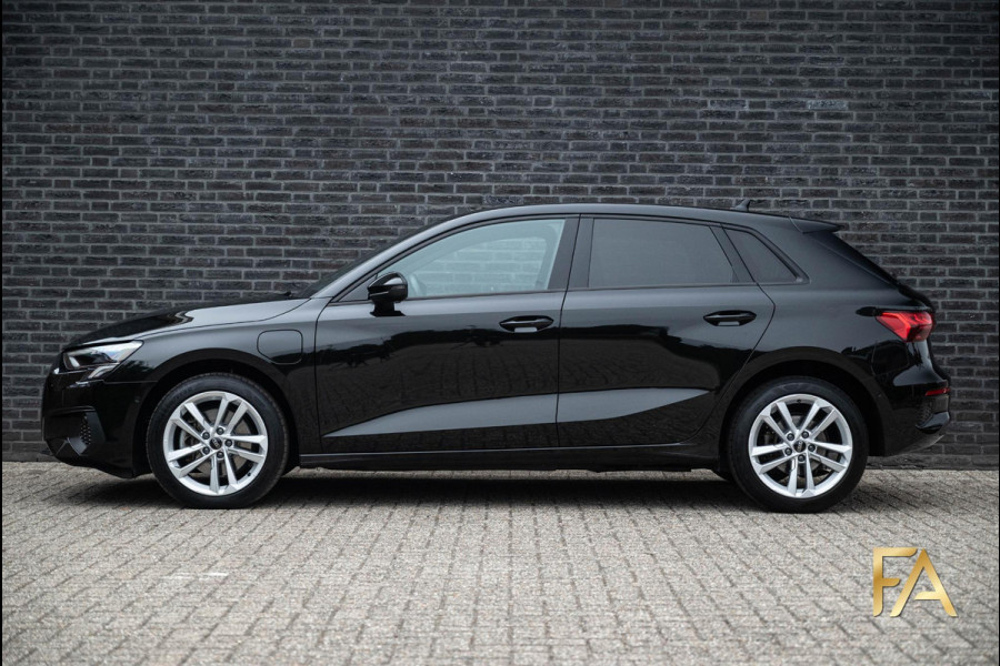 Audi A3 Sportback 40 TFSI e S Line MatrixLED|RSSeats|AdaptiveCruise|Sport