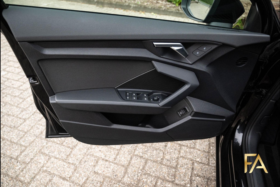 Audi A3 Sportback 40 TFSI e S Line MatrixLED|RSSeats|AdaptiveCruise|Sport