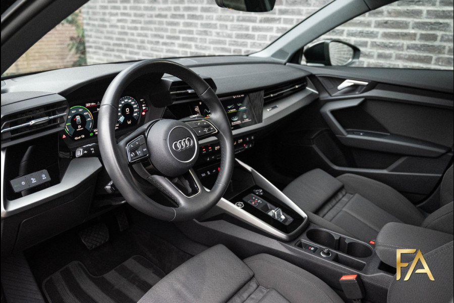 Audi A3 Sportback 40 TFSI e S Line MatrixLED|RSSeats|AdaptiveCruise|Sport