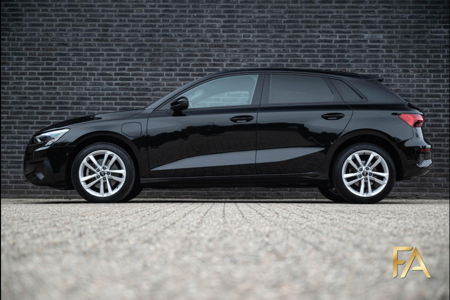 Audi A3 Sportback 40 TFSI e S Line MatrixLED|RSSeats|AdaptiveCruise|Sport