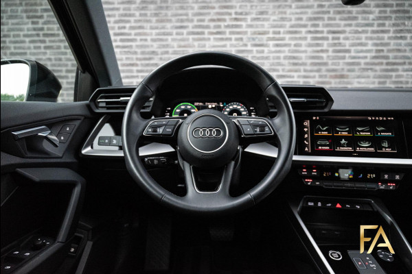 Audi A3 Sportback 40 TFSI e S Line MatrixLED|RSSeats|AdaptiveCruise|Sport