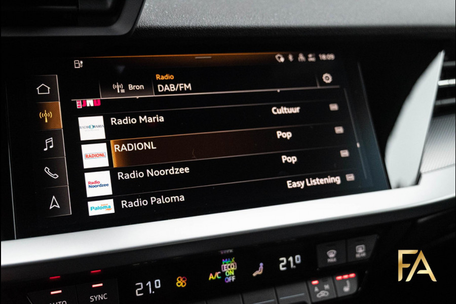 Audi A3 Sportback 40 TFSI e S Line MatrixLED|RSSeats|AdaptiveCruise|Sport