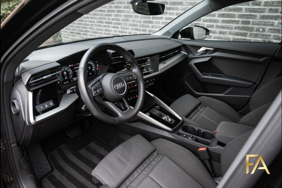 Audi A3 Sportback 40 TFSI e S Line MatrixLED|RSSeats|AdaptiveCruise|Sport