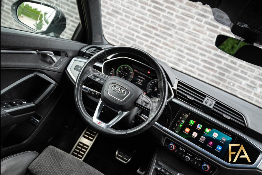 Audi Q3 Sportback 45 TFSI e S Line MatrixLED|Fullblack|AdaptiveCruise|