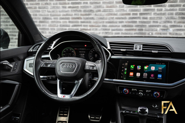Audi Q3 Sportback 45 TFSI e S Line MatrixLED|Fullblack|AdaptiveCruise|