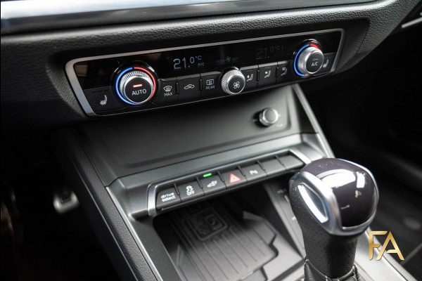 Audi Q3 Sportback 45 TFSI e S Line MatrixLED|Fullblack|AdaptiveCruise|
