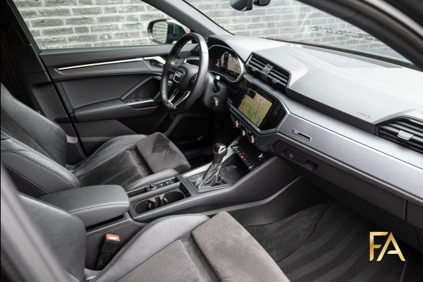 Audi Q3 Sportback 45 TFSI e S Line MatrixLED|Fullblack|AdaptiveCruise|