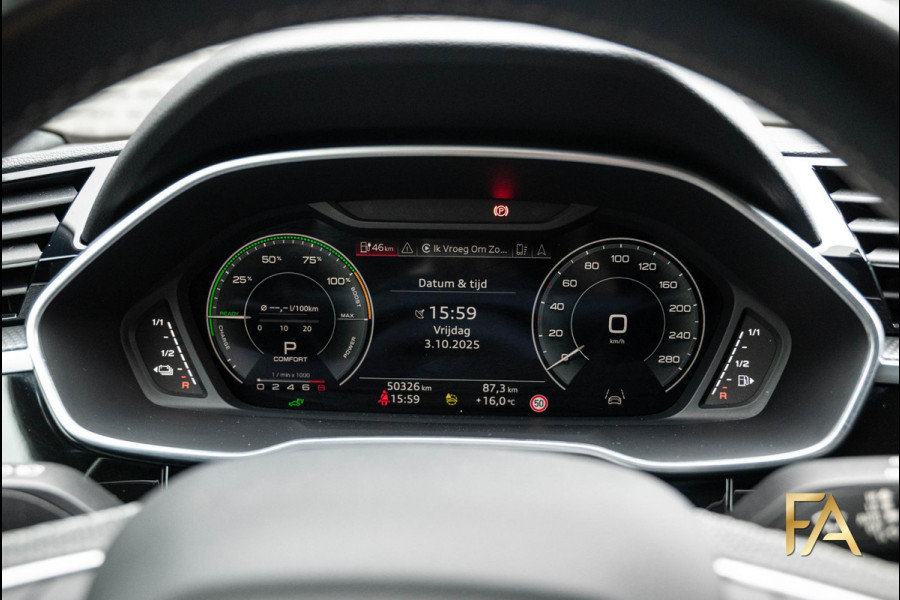 Audi Q3 Sportback 45 TFSI e S Line MatrixLED|Fullblack|AdaptiveCruise|