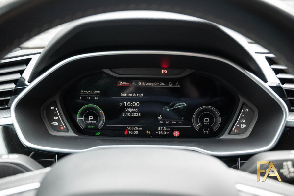 Audi Q3 Sportback 45 TFSI e S Line MatrixLED|Fullblack|AdaptiveCruise|