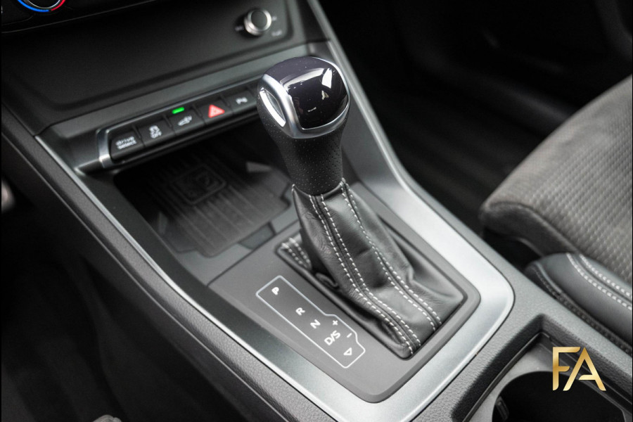 Audi Q3 Sportback 45 TFSI e S Line MatrixLED|Fullblack|AdaptiveCruise|