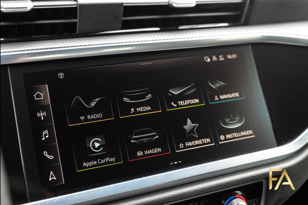 Audi Q3 Sportback 45 TFSI e S Line MatrixLED|Fullblack|AdaptiveCruise|
