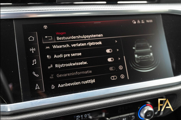 Audi Q3 Sportback 45 TFSI e S Line MatrixLED|Fullblack|AdaptiveCruise|