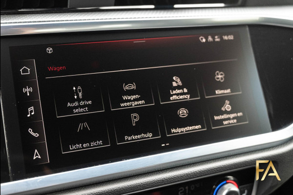Audi Q3 Sportback 45 TFSI e S Line MatrixLED|Fullblack|AdaptiveCruise|
