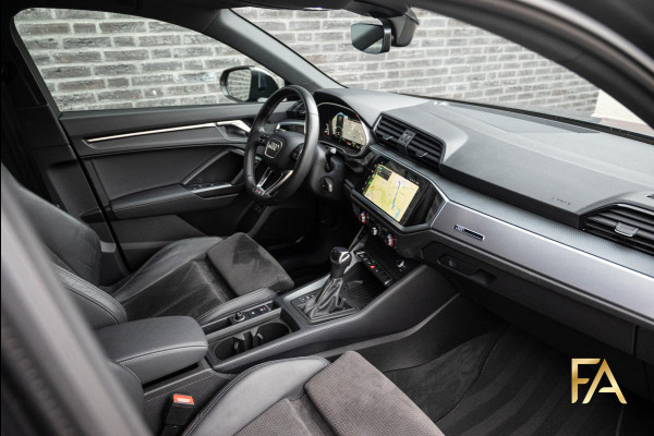 Audi Q3 Sportback 45 TFSI e S Line MatrixLED|Fullblack|AdaptiveCruise|
