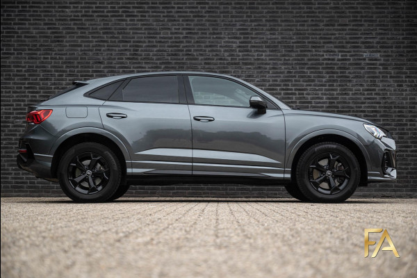 Audi Q3 Sportback 45 TFSI e S Line MatrixLED|Fullblack|AdaptiveCruise|