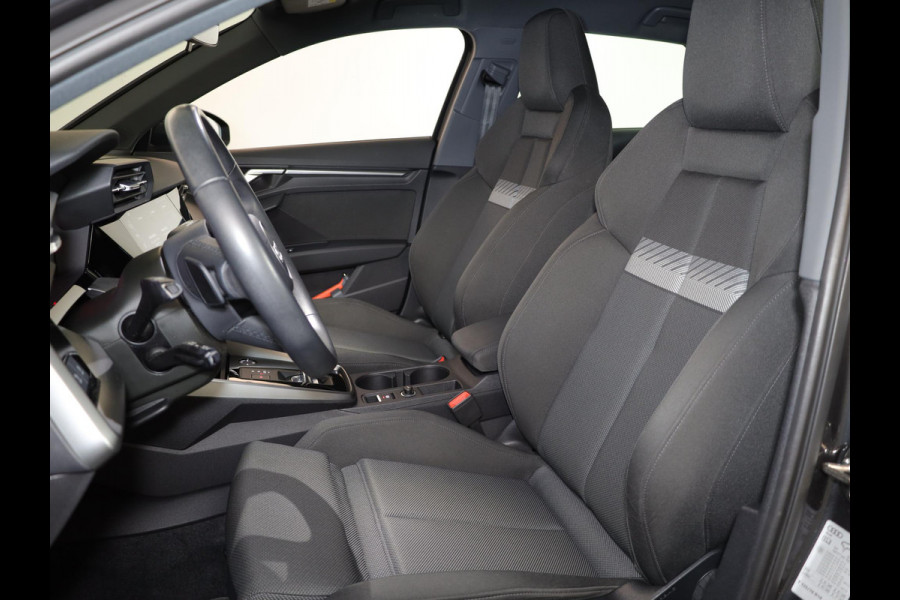 Audi A3 Sportback 30 TFSI Advanced edition 110pk | Parkeer assistent |17 inch | Climatronic | Virtual cockpit |