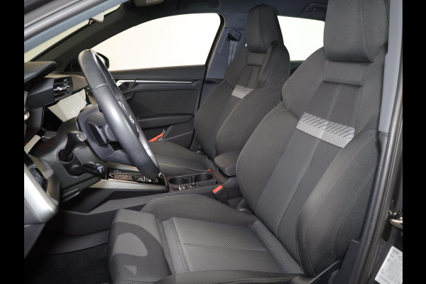 Audi A3 Sportback 30 TFSI Advanced edition 110pk | Parkeer assistent |17 inch | Climatronic | Virtual cockpit |