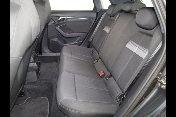 Audi A3 Sportback 30 TFSI Advanced edition 110pk | Parkeer assistent |17 inch | Climatronic | Virtual cockpit |