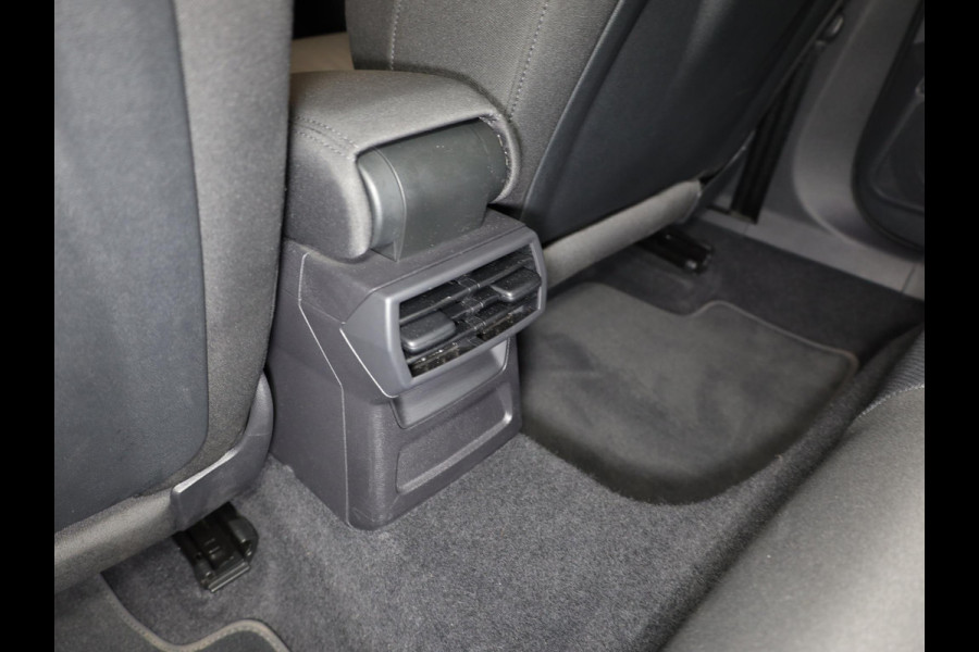 Audi A3 Sportback 30 TFSI Advanced edition 110pk | Parkeer assistent |17 inch | Climatronic | Virtual cockpit |