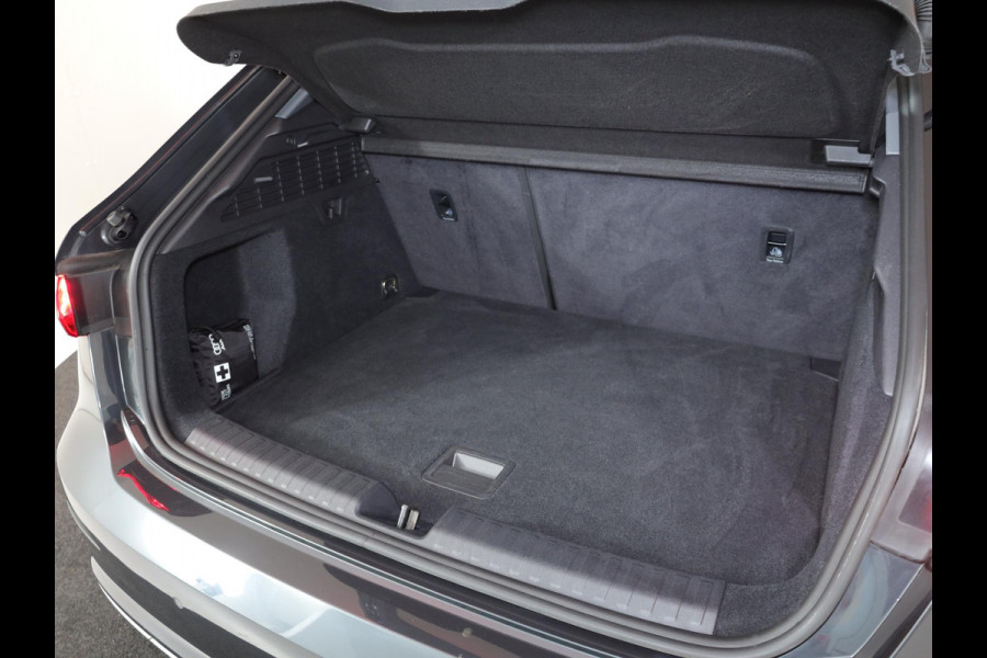 Audi A3 Sportback 30 TFSI Advanced edition 110pk | Parkeer assistent |17 inch | Climatronic | Virtual cockpit |