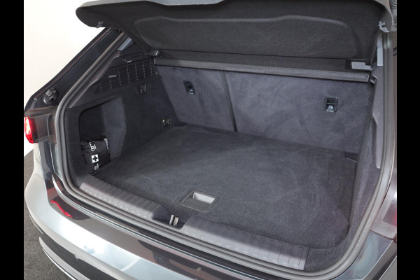 Audi A3 Sportback 30 TFSI Advanced edition 110pk | Parkeer assistent |17 inch | Climatronic | Virtual cockpit |