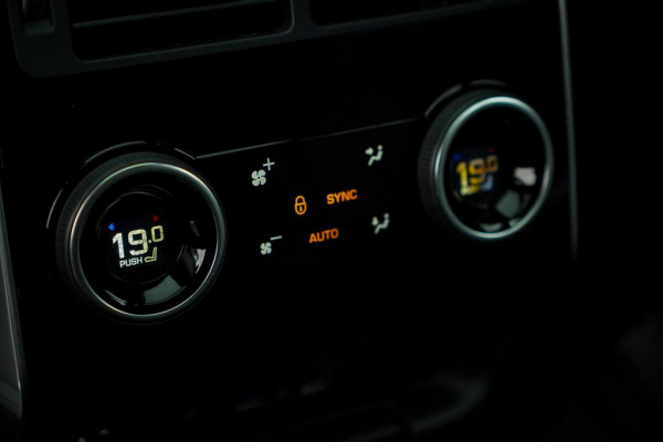 Land Rover Range Rover Sport 2.0 P400e Autobiography Dynamic / Pano / Stoelklima + Massage / Trekhaak