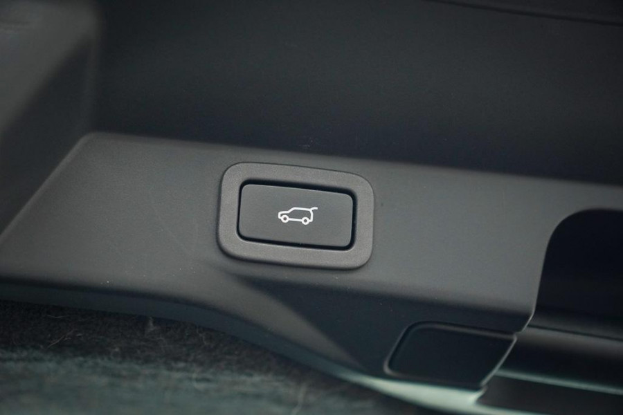 Land Rover Range Rover Sport 2.0 P400e Autobiography Dynamic / Pano / Stoelklima + Massage / Trekhaak