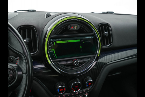 MINI Countryman 2.0 Cooper SD John Cooper Works Chili Aut. *PANO | HEAD-UP | ADAPTIVE-CRUISE | FULL-LED | LEATHER-ALCANTARA  | HARMAN/KARDON | KEYLESS | CAMERA | DAB+ | AMBIENT-LIGHT | NAVI-FULLMAP | TOWBAR | HEATED-SPORTSEATS | SHIFT-PADDLES |.