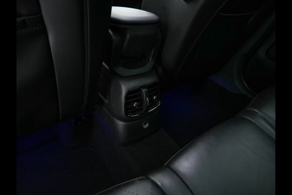 MINI Countryman 2.0 Cooper SD John Cooper Works Chili Aut. *PANO | HEAD-UP | ADAPTIVE-CRUISE | FULL-LED | LEATHER-ALCANTARA  | HARMAN/KARDON | KEYLESS | CAMERA | DAB+ | AMBIENT-LIGHT | NAVI-FULLMAP | TOWBAR | HEATED-SPORTSEATS | SHIFT-PADDLES |.