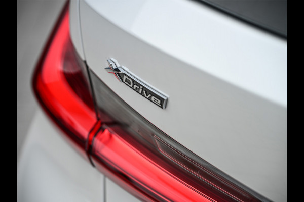 BMW 3 Serie Touring 330e xDrive M-SPORT | FACELIFT | ACCU 19,5 kWh | ACTIVE CRUISE | ELEKTR. TREKHAAK | HIFI AUDIO | SHADOW LINE | CAMERA | BMW 3 Serie Touring 330e xDrive M-SPORT | FACELIFT | ACCU 19,5 kWh | ACTIVE CRUISE | ELEKTR. TREKHAAK | HIFI AUDIO | SHADOW LINE | CAMERA |