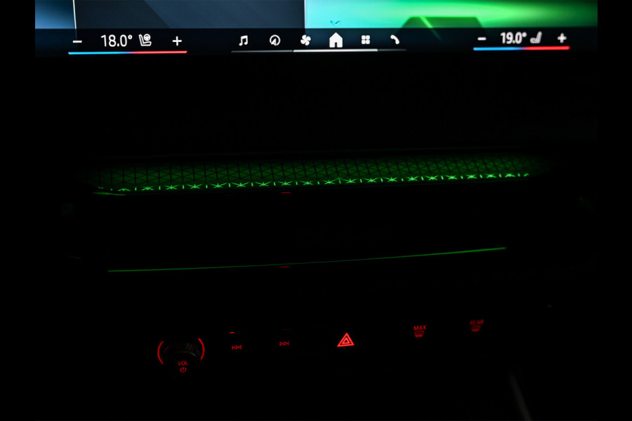 BMW 3 Serie Touring 330e xDrive M-SPORT | FACELIFT | ACCU 19,5 kWh | ACTIVE CRUISE | ELEKTR. TREKHAAK | HIFI AUDIO | SHADOW LINE | CAMERA | BMW 3 Serie Touring 330e xDrive M-SPORT | FACELIFT | ACCU 19,5 kWh | ACTIVE CRUISE | ELEKTR. TREKHAAK | HIFI AUDIO | SHADOW LINE | CAMERA |