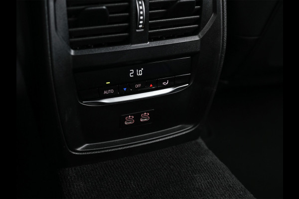 BMW 3 Serie Touring 330e xDrive M-SPORT | FACELIFT | ACCU 19,5 kWh | ACTIVE CRUISE | ELEKTR. TREKHAAK | HIFI AUDIO | SHADOW LINE | CAMERA | BMW 3 Serie Touring 330e xDrive M-SPORT | FACELIFT | ACCU 19,5 kWh | ACTIVE CRUISE | ELEKTR. TREKHAAK | HIFI AUDIO | SHADOW LINE | CAMERA |