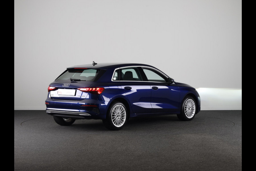 Audi A3 Sportback 30 TFSI Advanced edition 110 PK S-Tronic |  Navigatie | Parkeersensoren | LED koplampen |