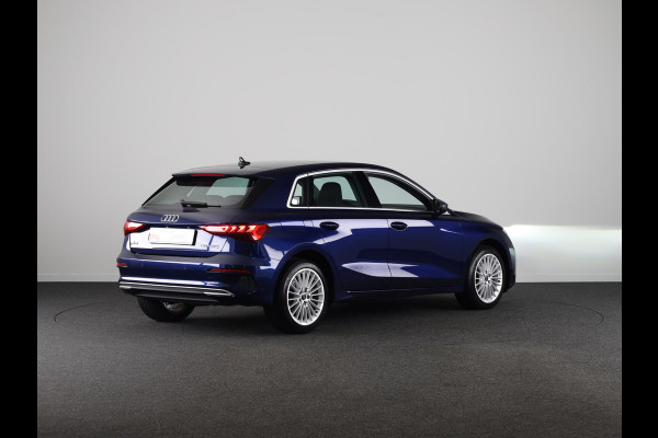 Audi A3 Sportback 30 TFSI Advanced edition 110 PK S-Tronic |  Navigatie | Parkeersensoren | LED koplampen |