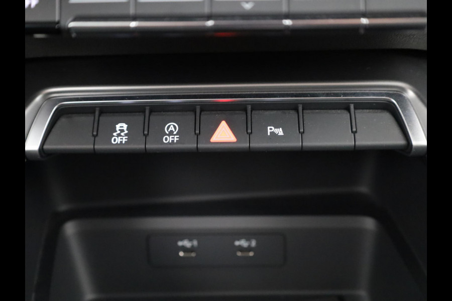 Audi A3 Sportback 30 TFSI Advanced edition 110 PK S-Tronic |  Navigatie | Parkeersensoren | LED koplampen |