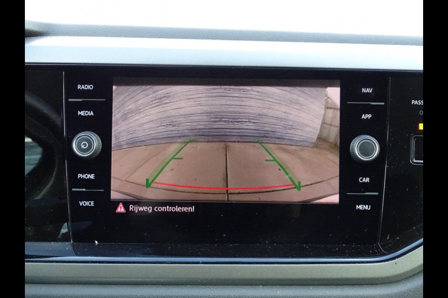 Volkswagen Polo 1.0 TSI Automaat Carplay Leer Camera Xenon