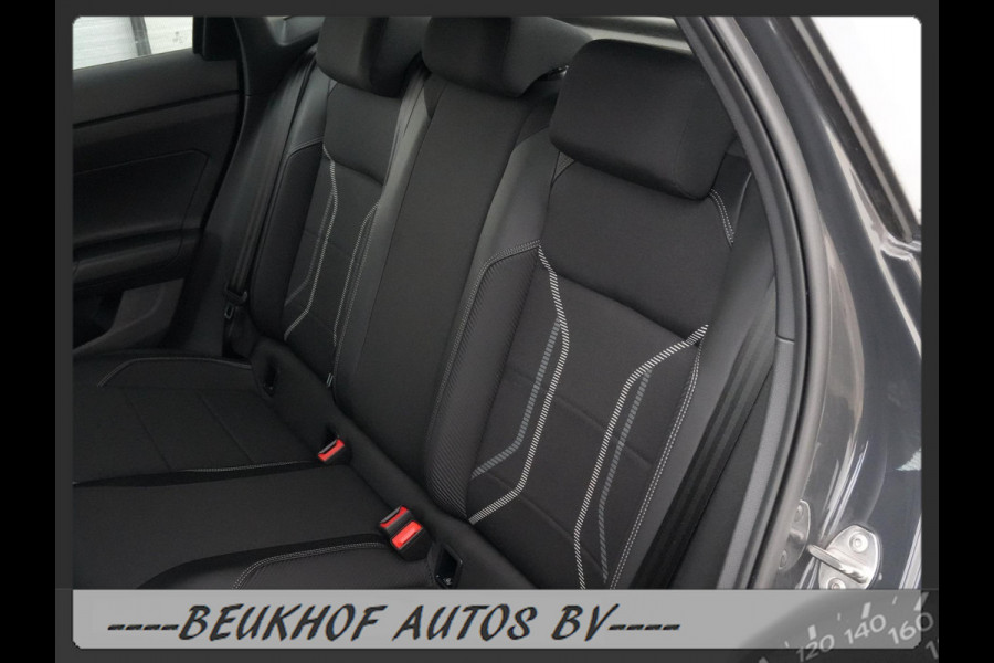 Volkswagen Polo 1.0 TSI Automaat Carplay Leer Camera Xenon