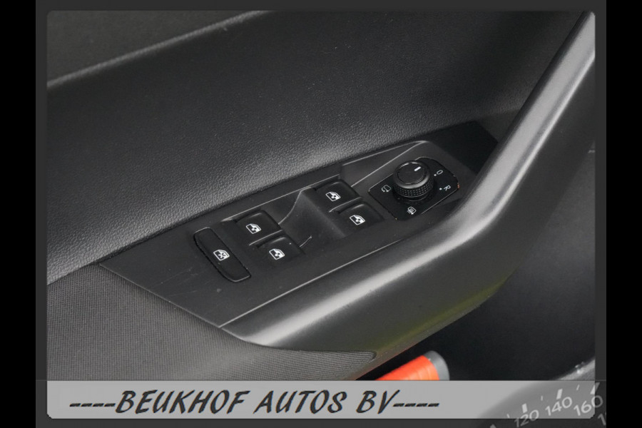 Volkswagen Polo 1.0 TSI Automaat Carplay Leer Camera Xenon