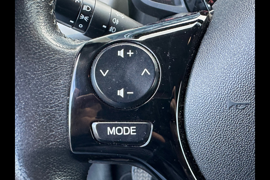 Peugeot 108 1.0 e-VTi Active Airco/Camera
